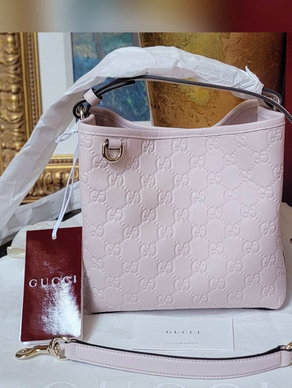 NWT GUCCI GG EMBLEM PINK MONOGRAM LEATHER SMALL BUCKET BAG CROSSBODY TOP HANDLE